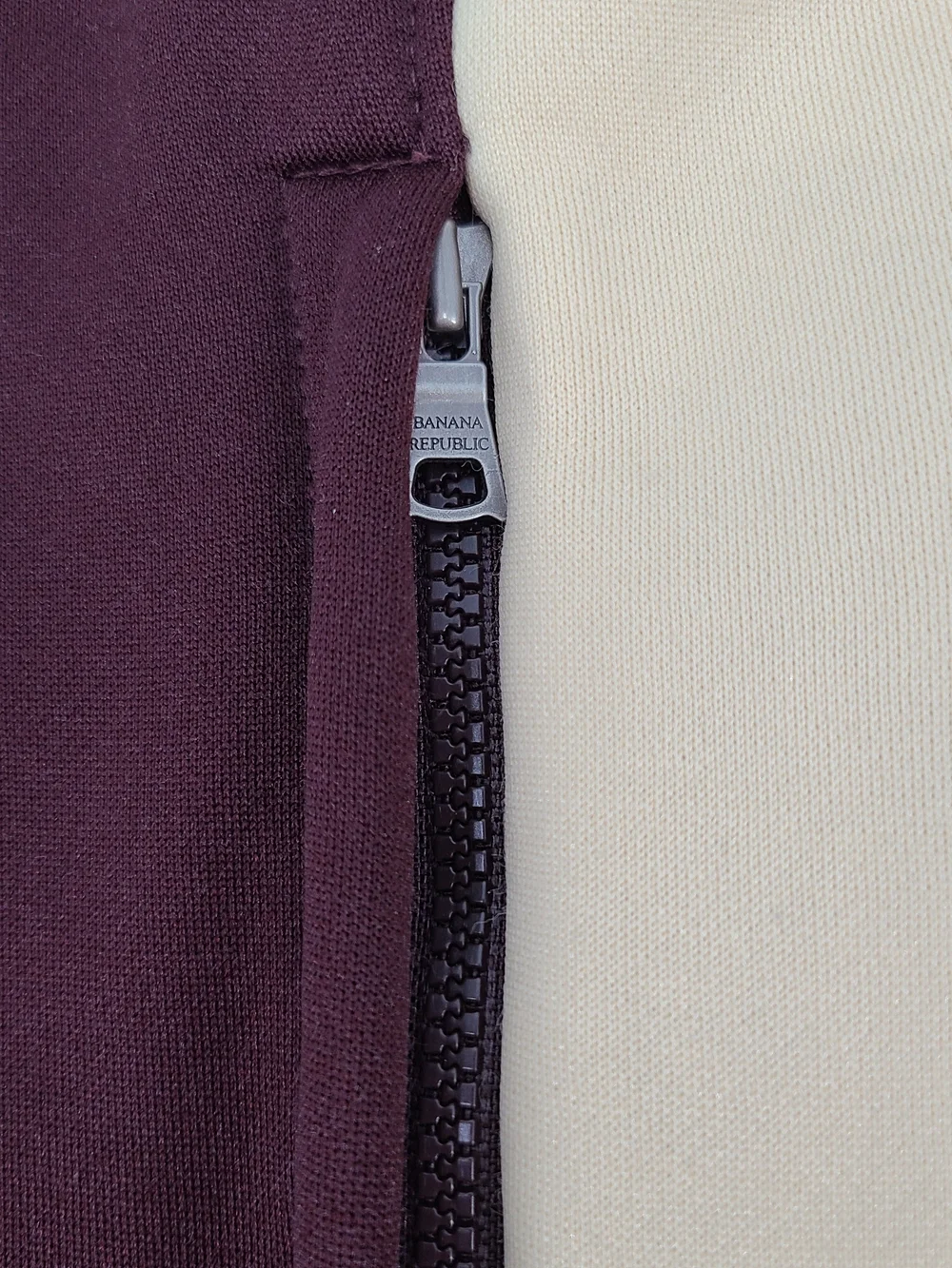 Y2K 2004 Banana Republic Maroon and Beige Fleece Zip Track Jacket Size Small